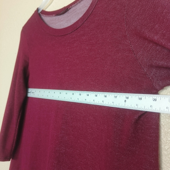 Papermoon Stitch Fix Marisol Mixed Media Knit Top cherry and white SZ L top3/4 - Picture 3 of 9